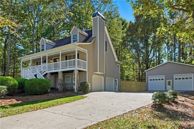 209 Barrett Springs Way in Canton, GA - Building Photo - Building Photo