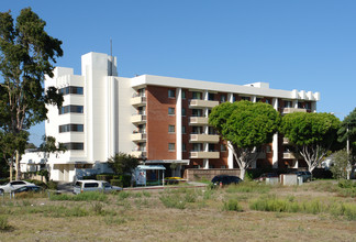 Mar Vista Apartments in Port Hueneme, CA - Building Photo - Building Photo