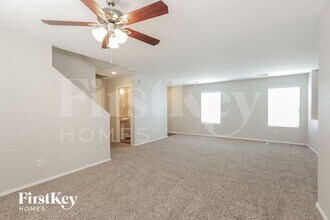 9511 Golden Scots Ct in Las Vegas, NV - Building Photo - Building Photo