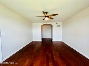 1781 River Rd-Unit -2 in Jacksonville, FL - Building Photo - Building Photo