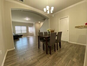 5513 Montevista Dr in Laredo, TX - Building Photo - Building Photo