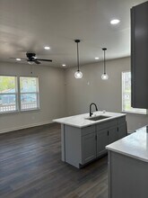 824 W 29th St in Indianapolis, IN - Foto de edificio - Building Photo