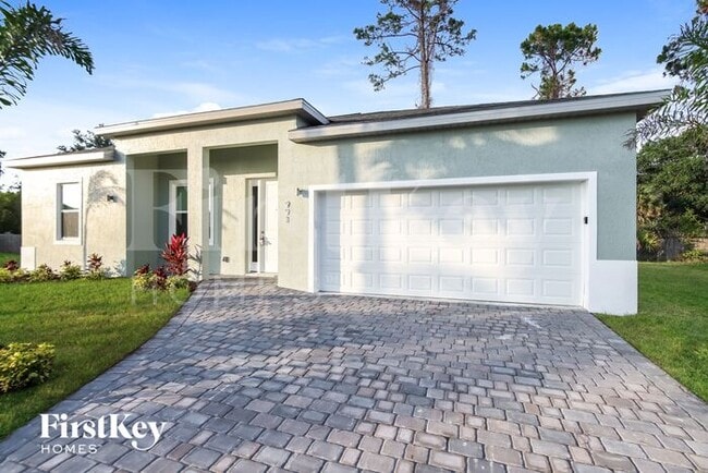 991 Walden Blvd SE in Palm Bay, FL - Building Photo - Building Photo