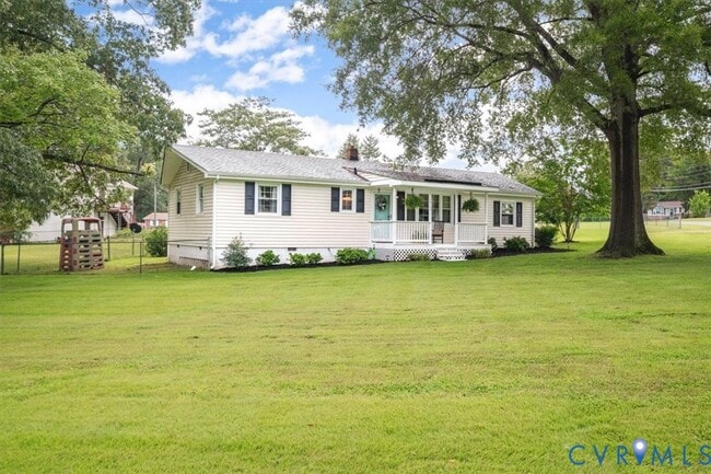 16100 Gary Ave in Chester, VA - Building Photo - Building Photo