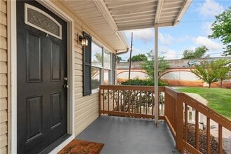 2051 College Ave NE in Atlanta, GA - Building Photo - Building Photo