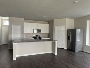2839 Jacqueline Ln in Conroe, TX - Building Photo - Building Photo