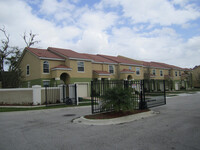 4373 Gardenstone Ct in Kissimmee, FL - Foto de edificio - Building Photo