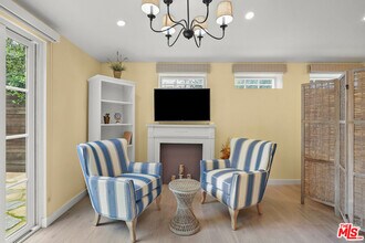 777 El Medio Ave in Los Angeles, CA - Building Photo - Building Photo