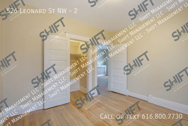 526 Leonard St NW in Grand Rapids, MI - Building Photo - Building Photo