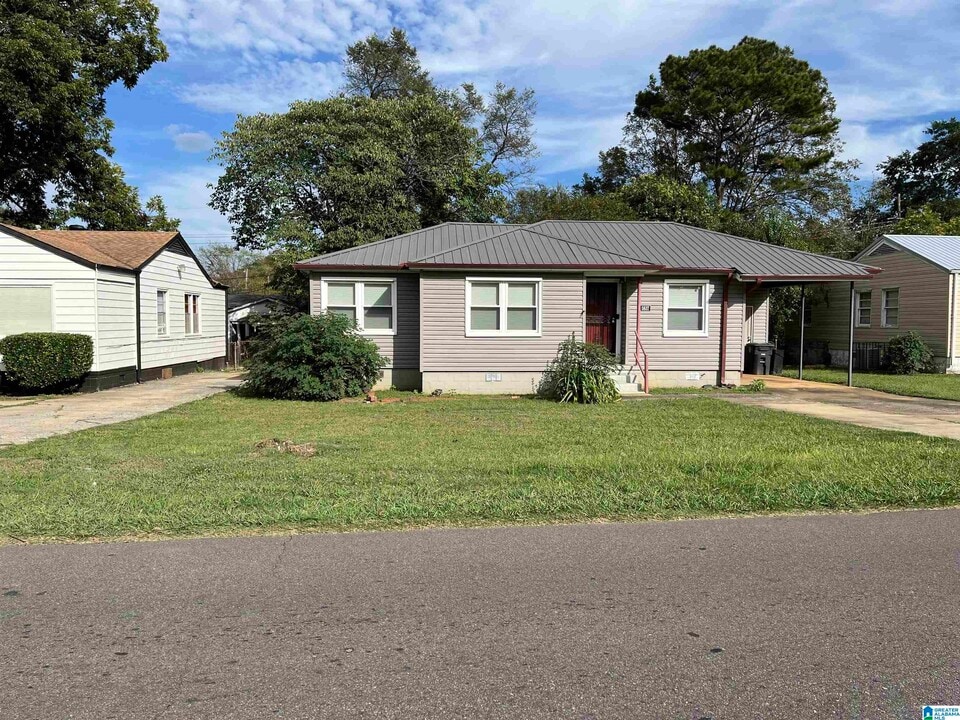 5837 Avenue O in Birmingham, AL - Building Photo