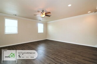 556 Mission De Oro Dr in Redding, CA - Building Photo - Building Photo