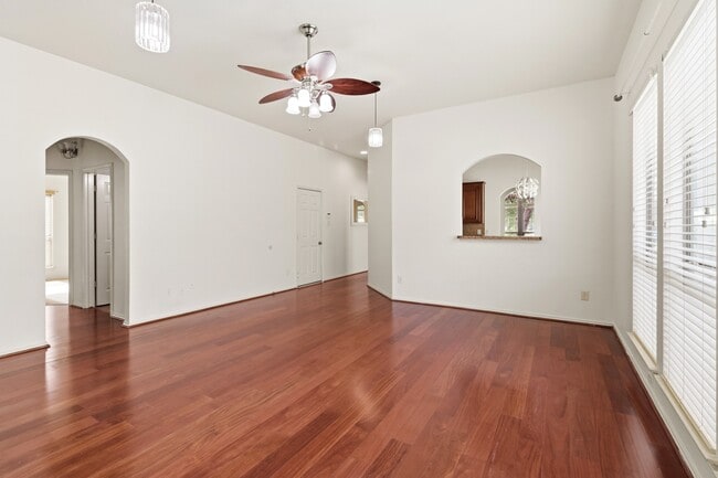 11115 Pigeon Bluff Dr
