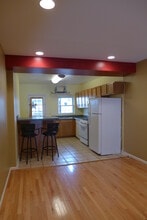 121 S Conkling St in Baltimore, MD - Building Photo - Building Photo