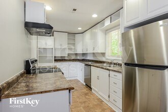 6304 Zionsville Rd in Indianapolis, IN - Building Photo - Building Photo