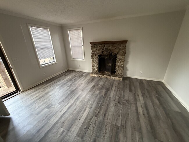 2341 Kimberly Dr in Nashville, TN - Building Photo - Building Photo