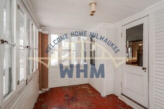 2017 N 57th St in Milwaukee, WI - Building Photo - Building Photo