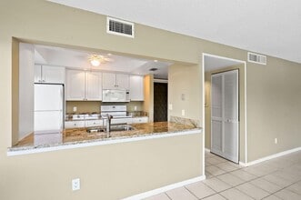 2243 NW 22nd Ave in Stuart, FL - Building Photo - Building Photo