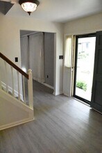 12107 Fort Craig Dr in Woodbridge, VA - Building Photo - Building Photo