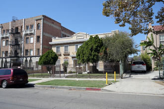 147-153 S Catalina St in Los Angeles, CA - Building Photo - Building Photo