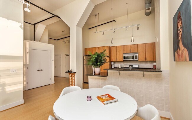 property at 22 S Howard St