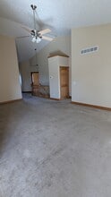 3615 29th Ave in Kearney, NE - Foto de edificio - Building Photo