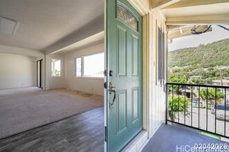 1835 Akone Pl in Honolulu, HI - Building Photo - Building Photo