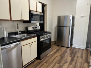 149 E Gilman St in Madison, WI - Building Photo - Building Photo