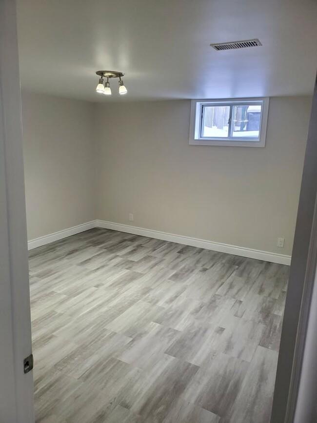 property at 27 Mckay St