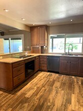 278 E Moody Ave in Fresno, CA - Building Photo - Building Photo