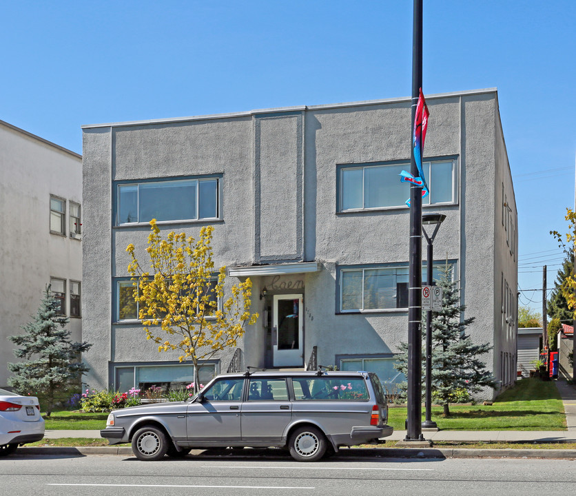 3755 Cambie St in Vancouver, BC - Building Photo