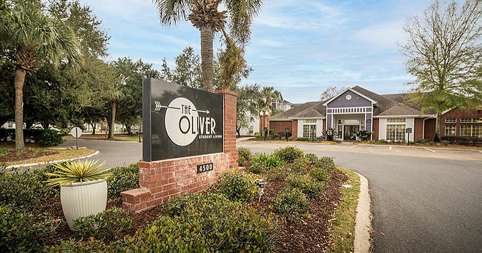 The Oliver in Baton Rouge, LA - Building Photo