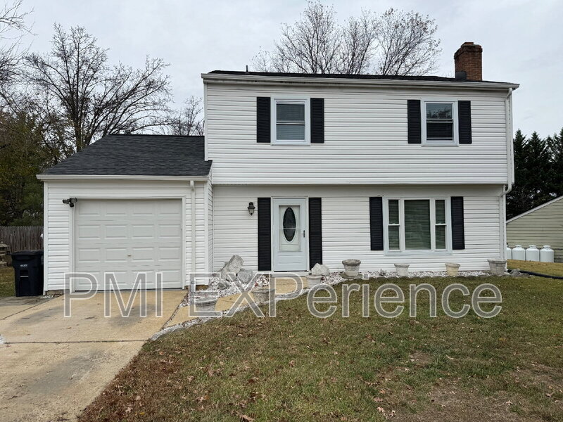 9806 Ambler Ln in Upper Marlboro, MD - Building Photo