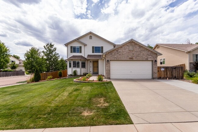 property at 6585 Cabana Cir
