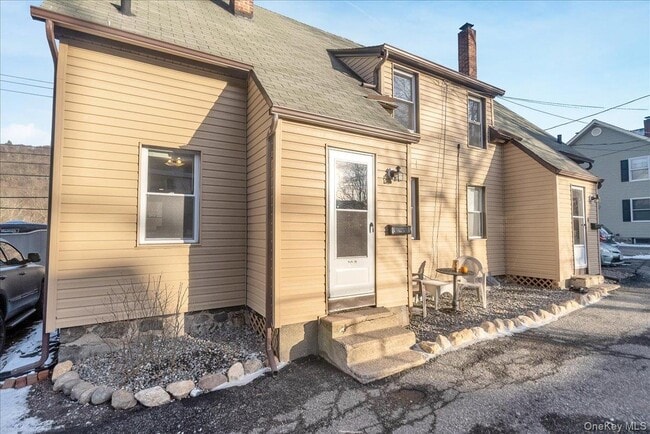 property at 10 Spartan Pl