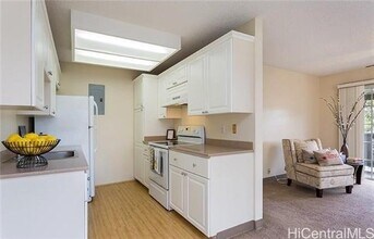 94-1378-1378 Kulewa Loop in Waipahu, HI - Building Photo - Building Photo