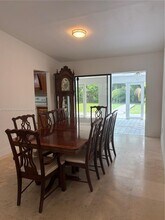 2430 SW 99th Ave in Miami, FL - Building Photo - Building Photo