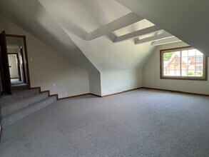 6029 Eaglet Dr in West Chester, OH - Foto de edificio - Building Photo