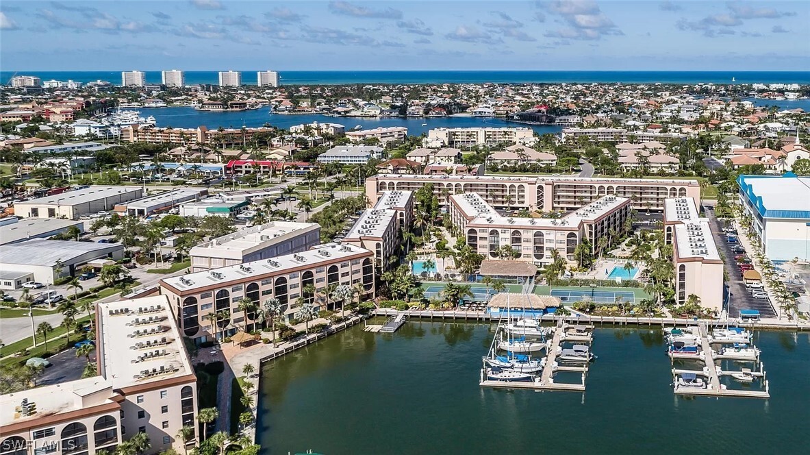 1015 Anglers Cove in Marco Island, FL - Building Photo