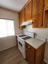 4350 Troost Ave in Los Angeles, CA - Building Photo - Building Photo