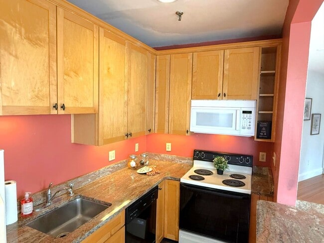 property at 374 Chestnut Hill Ave