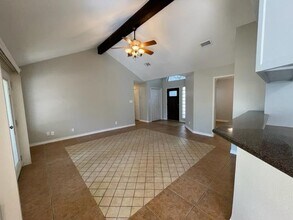 1226 St Patrick Dr in Laredo, TX - Building Photo - Building Photo