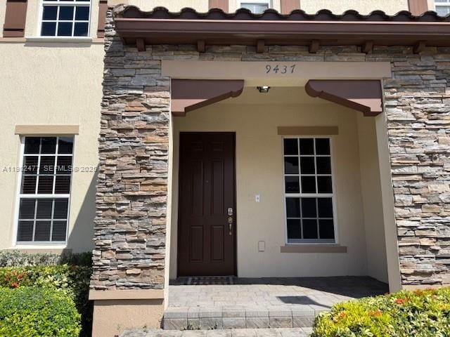 property at 9437 SW 171st Ct