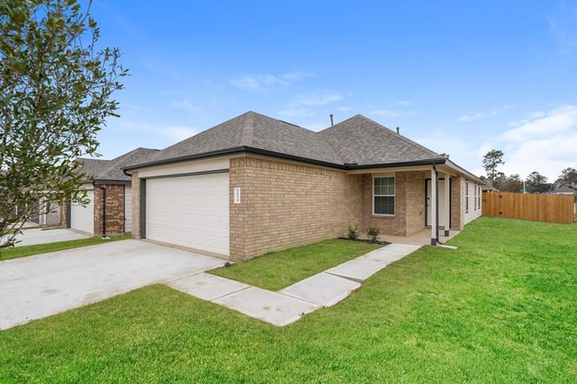 2804 Briggs Dr in Conroe, TX - Building Photo