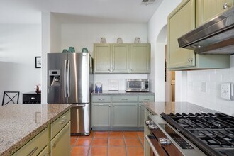 52030 Avenida Villa in La Quinta, CA - Foto de edificio - Building Photo