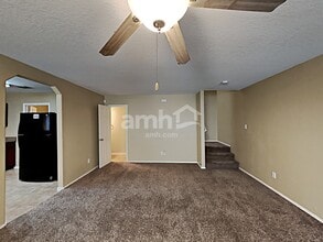 9247 Pacific Maple in San Antonio, TX - Building Photo - Building Photo