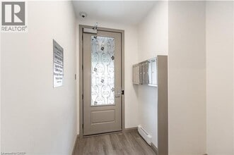 36 Grant Ave in Hamilton, ON - Building Photo - Building Photo