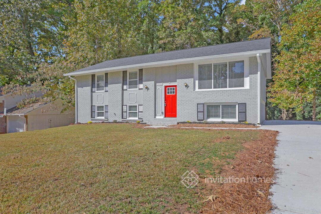 4558 Cedar Ridge Trail in Stone Mountain, GA - Foto de edificio