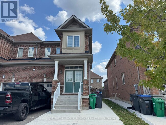 597 Remembrance Rd in Brampton, ON - Building Photo - Building Photo
