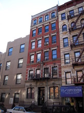 36 E 7th St in New York, NY - Building Photo - Building Photo