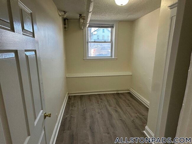 524 Cambridge St, Unit 1